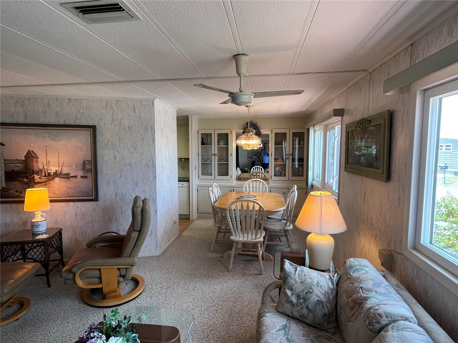 Image 12 of 39 For 785 Cervina Drive N