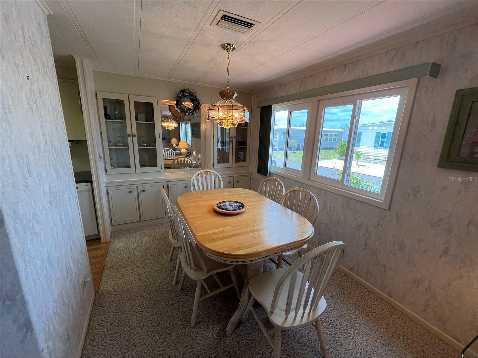 Image 14 of 39 For 785 Cervina Drive N