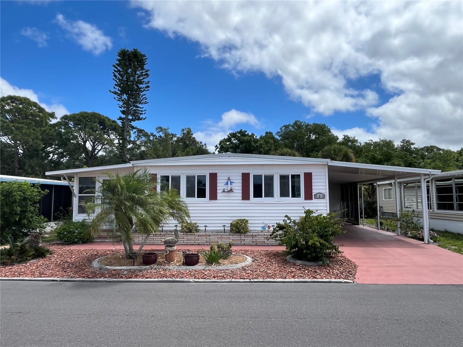 Image 2 of 39 For 785 Cervina Drive N