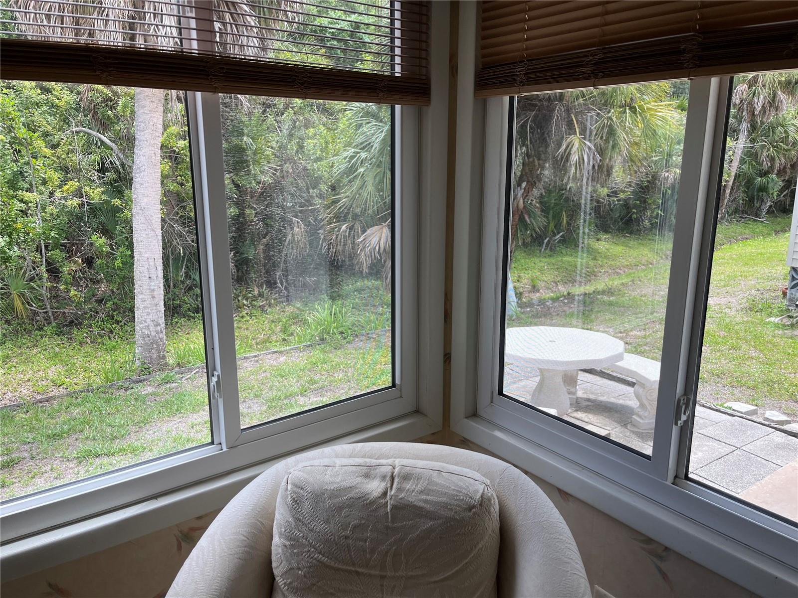 Image 31 of 39 For 785 Cervina Drive N