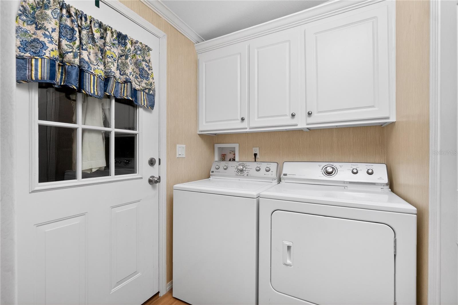 Image 34 of 68 For 5121 Palena Boulevard