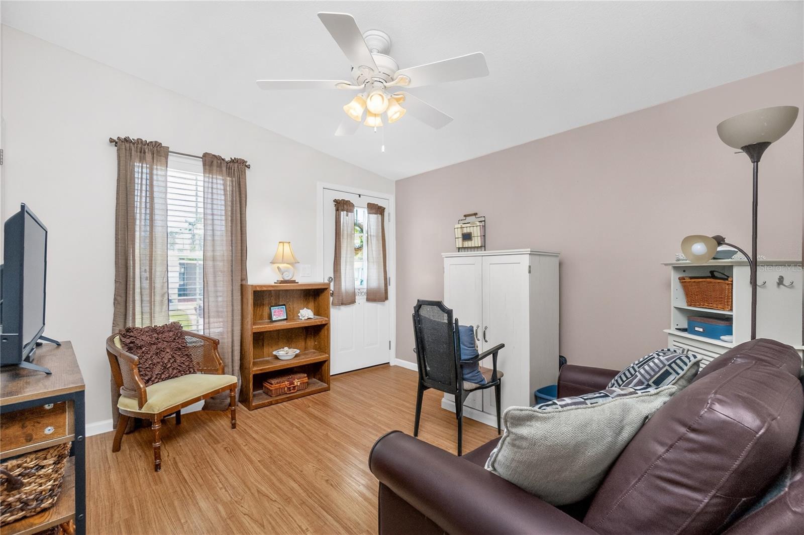 Image 5 of 68 For 5121 Palena Boulevard