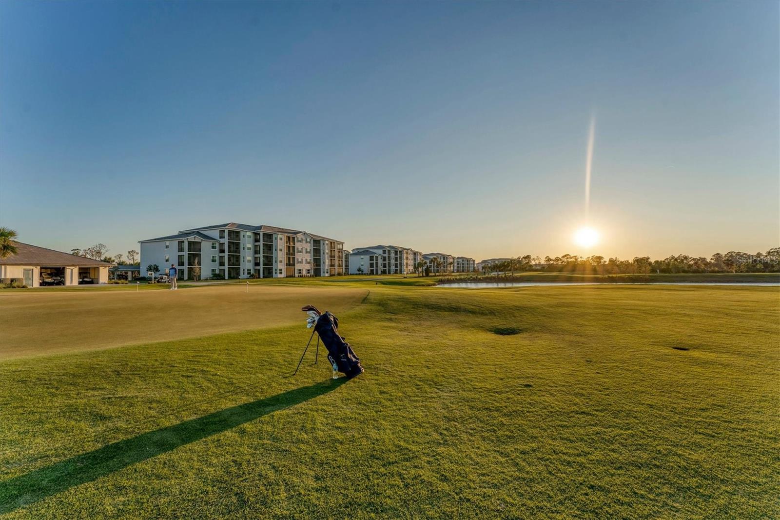 Image 48 of 66 For 17475 Opal Sand Drive 208