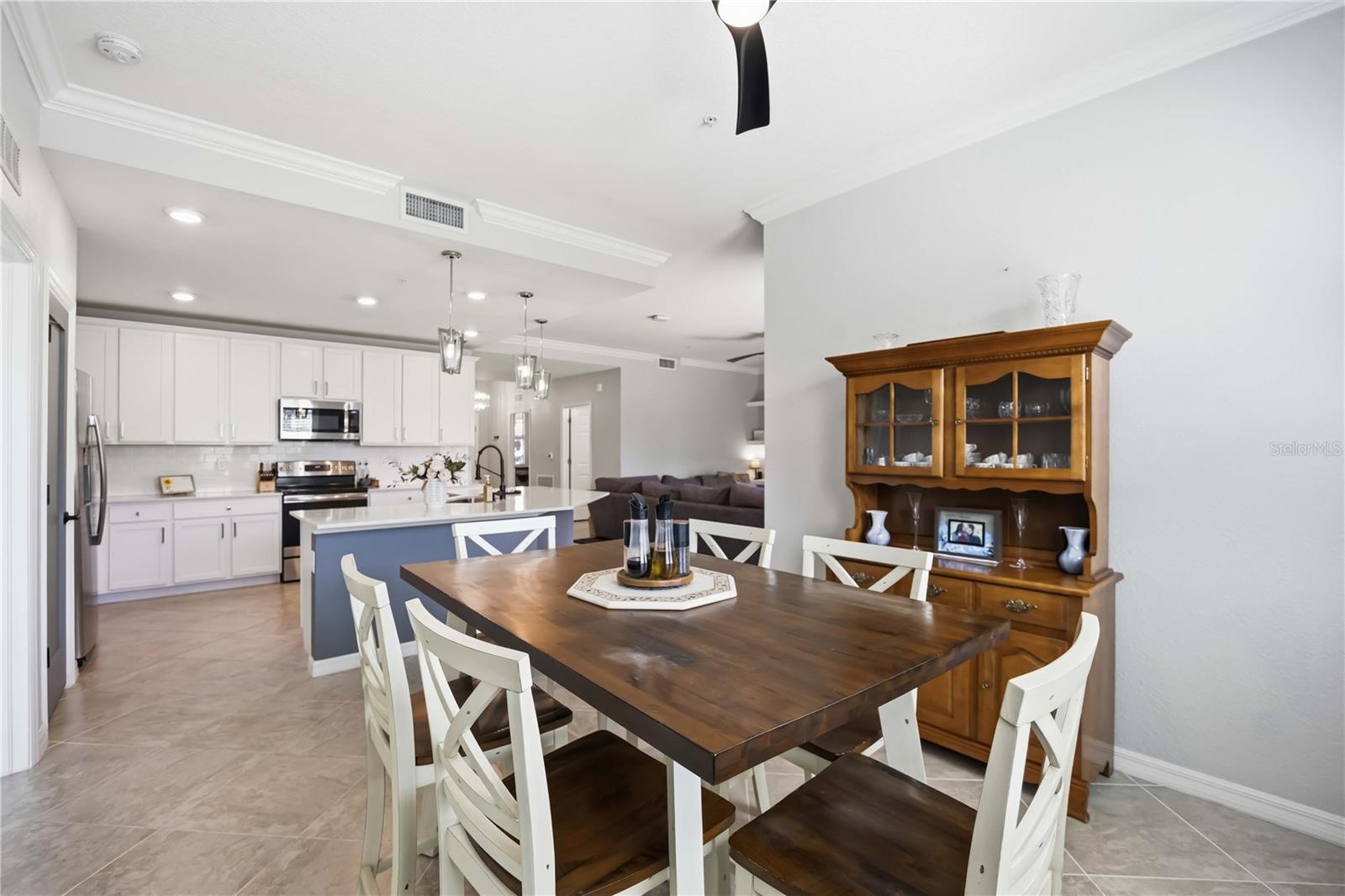 Image 18 of 69 For 10055 Crooked Creek Drive 102