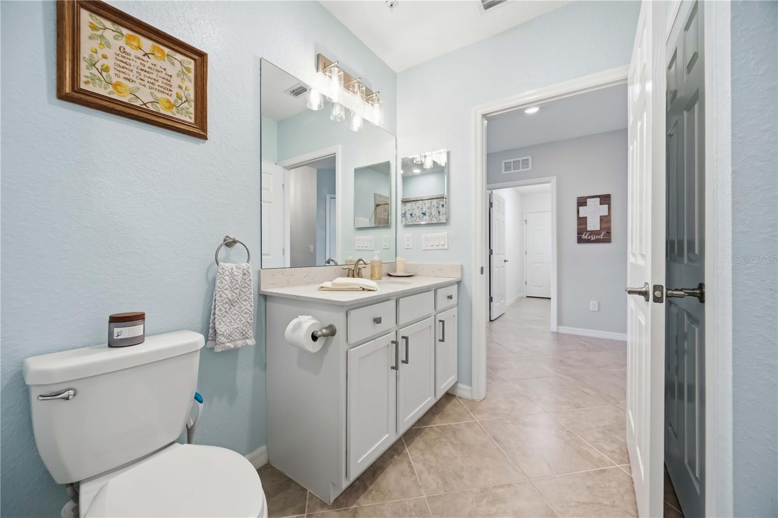 Image 25 of 69 For 10055 Crooked Creek Drive 102