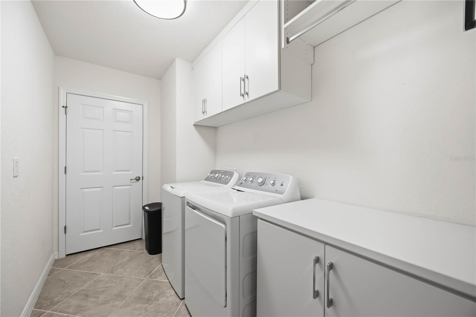 Image 26 of 69 For 10055 Crooked Creek Drive 102