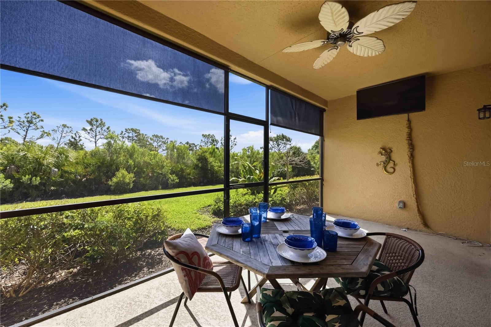 Image 6 of 69 For 10055 Crooked Creek Drive 102