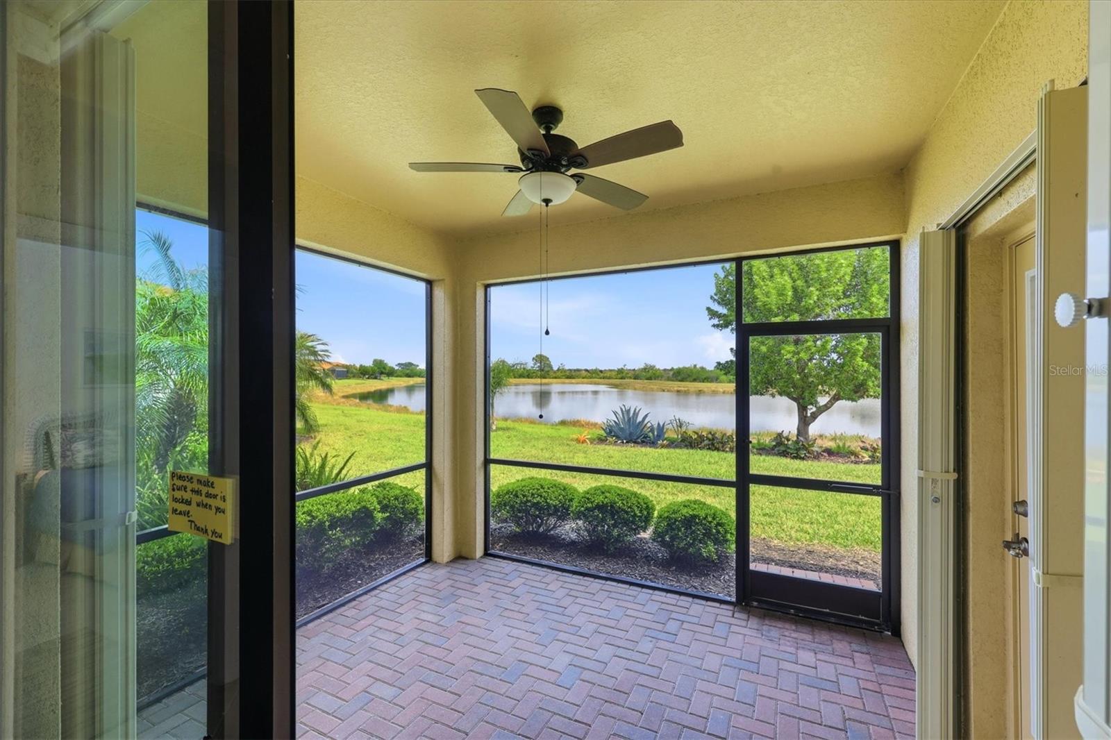 Image 10 of 60 For 10474 Medjool Drive