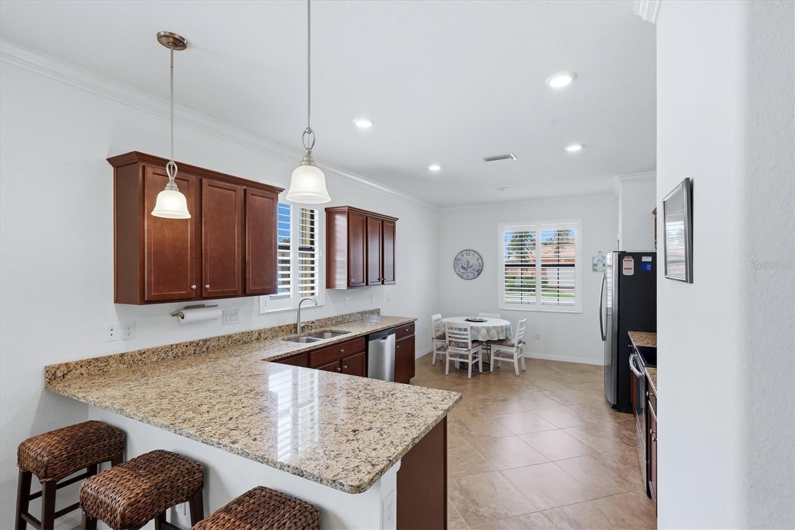 Image 31 of 60 For 10474 Medjool Drive