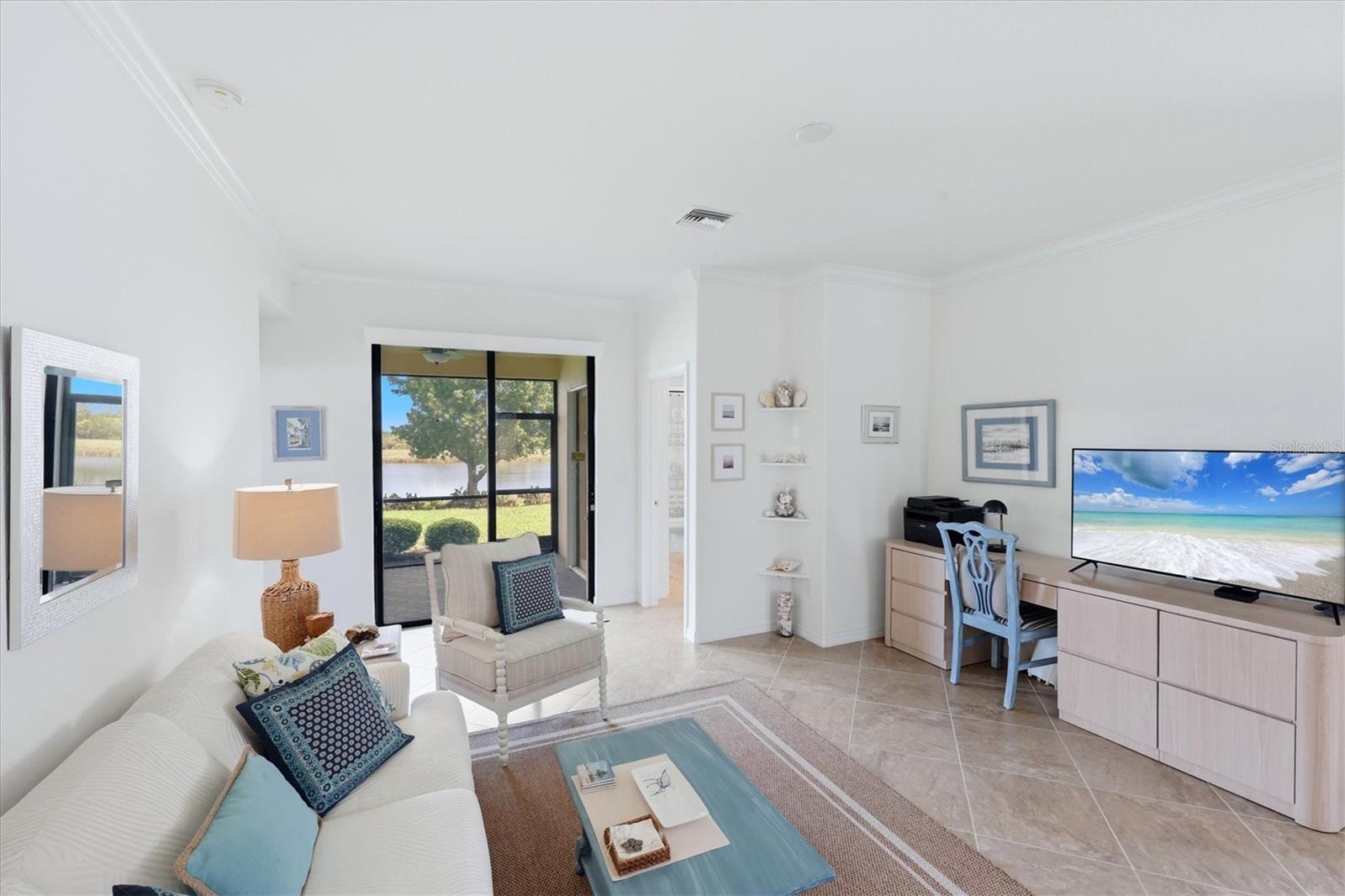 Image 8 of 60 For 10474 Medjool Drive