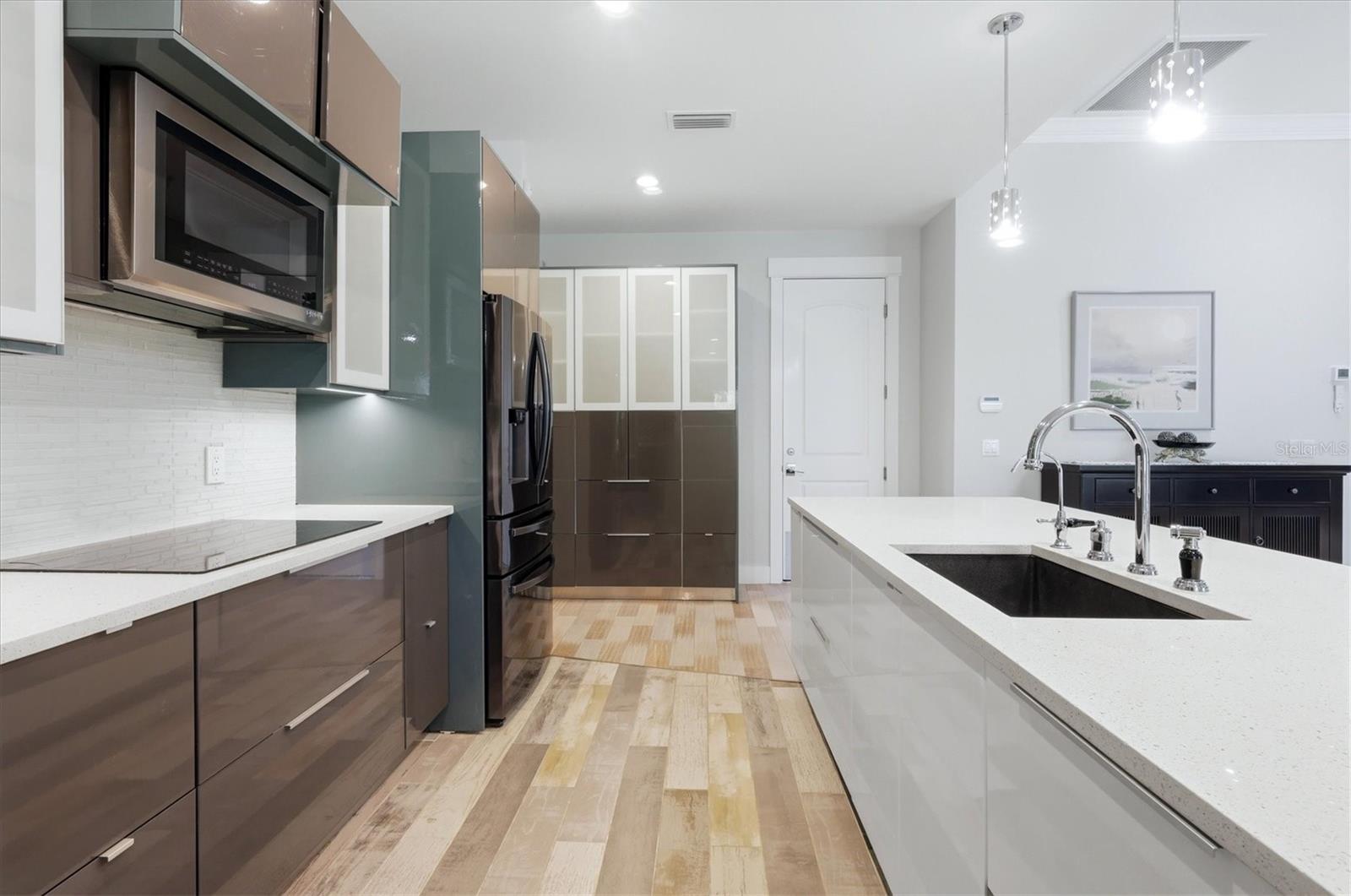 Image 22 of 50 For 1112 Seneca Road