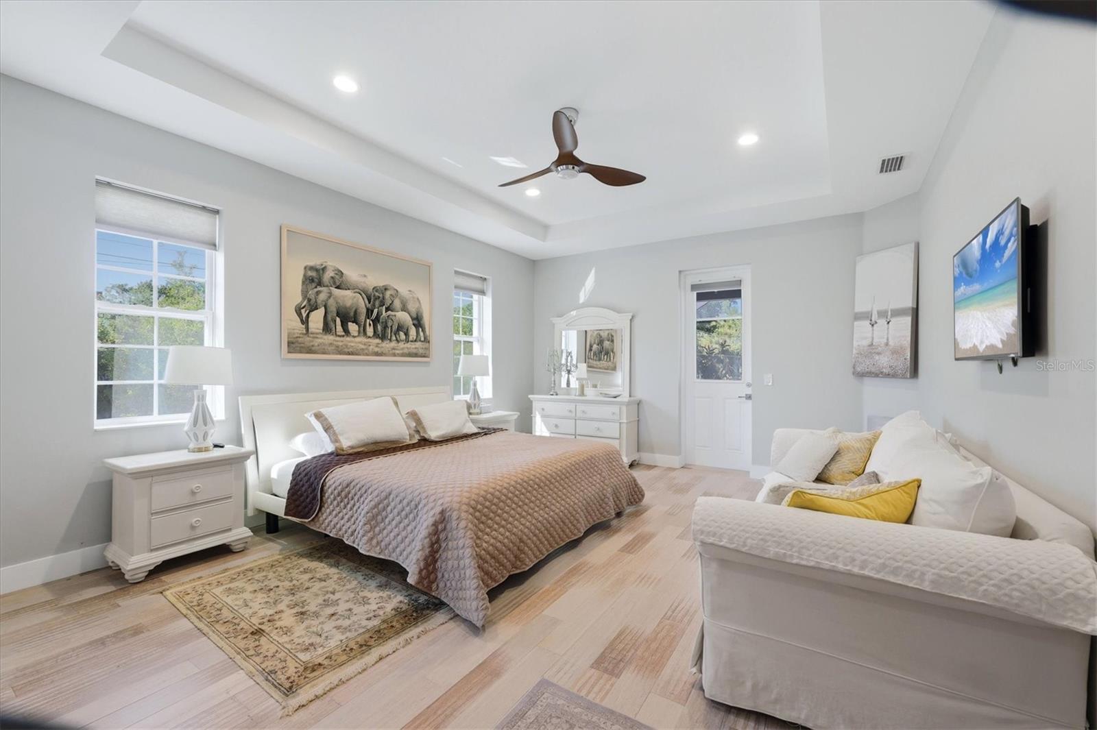 Image 24 of 50 For 1112 Seneca Road