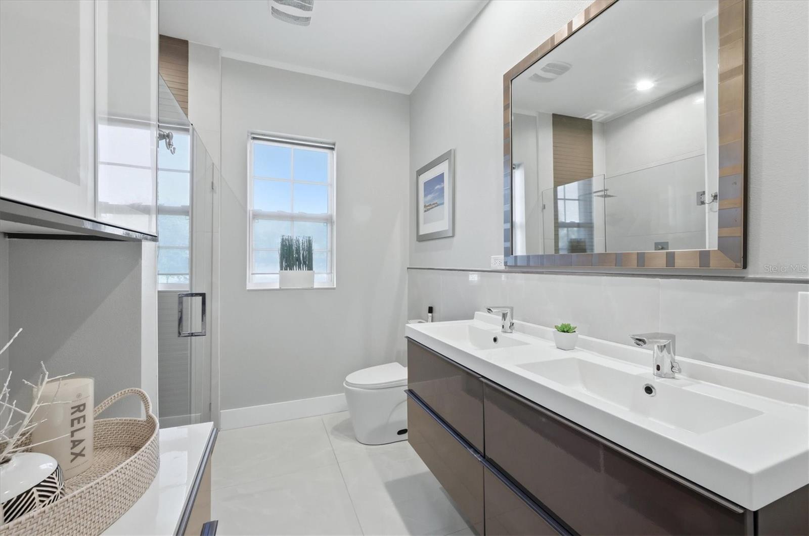 Image 31 of 50 For 1112 Seneca Road