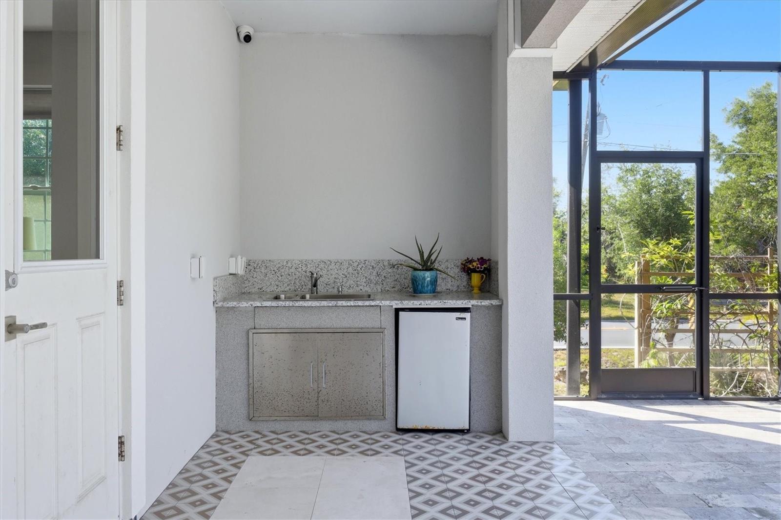 Image 37 of 50 For 1112 Seneca Road