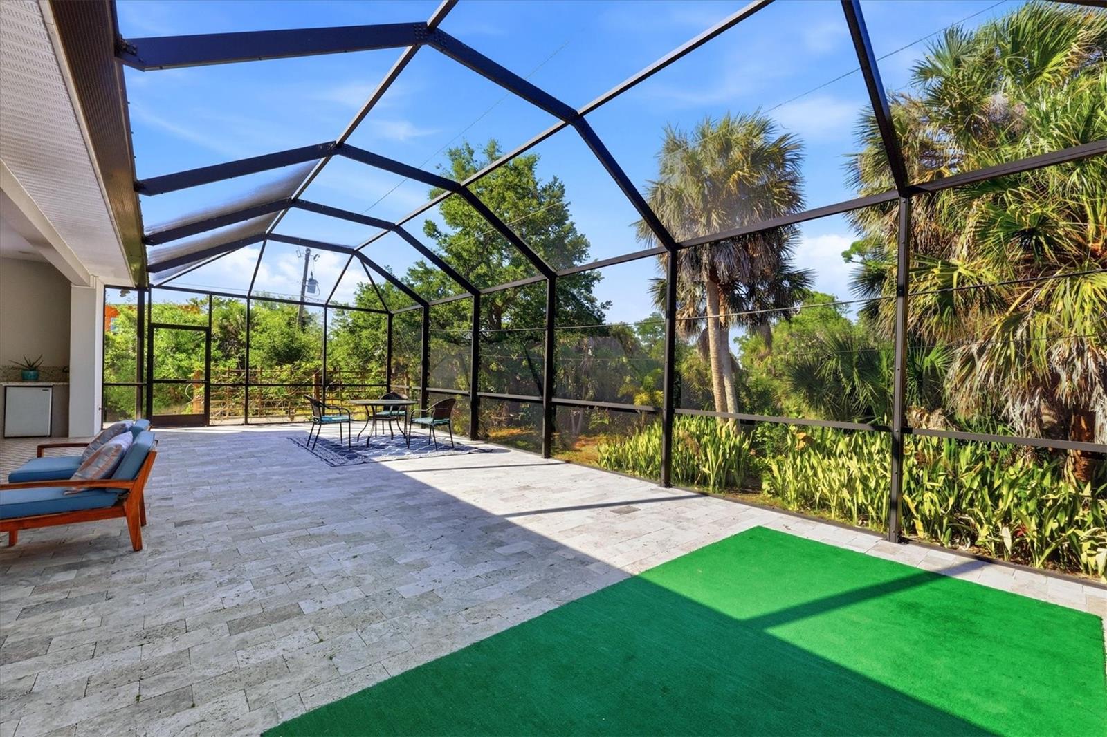 Image 41 of 50 For 1112 Seneca Road