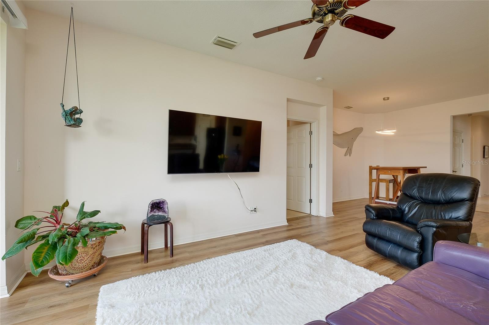 Image 10 of 42 For 1418 Maseno Drive