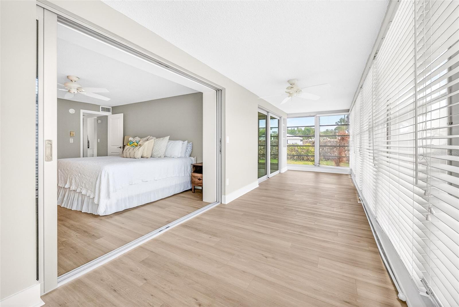 Image 15 of 34 For 509 Spanish Drive N