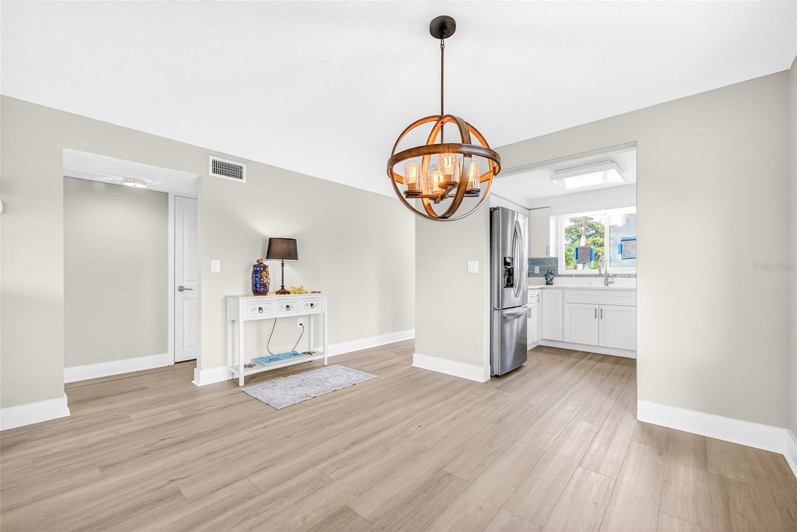 Image 6 of 34 For 509 Spanish Drive N