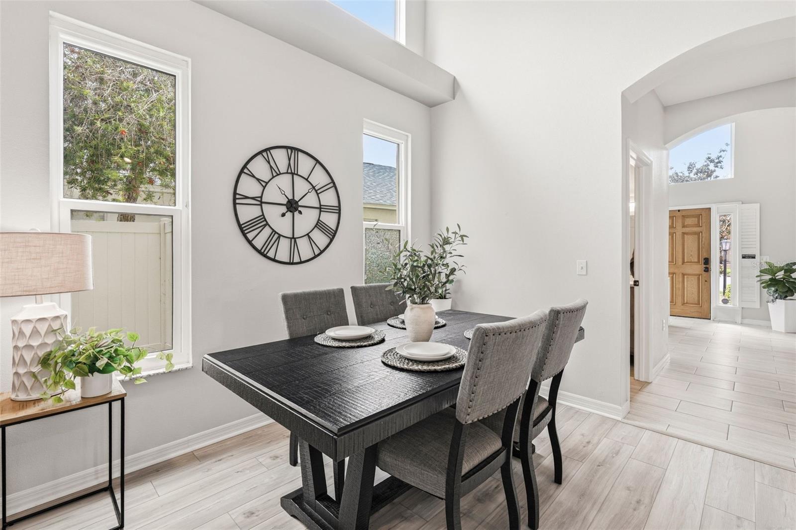 Image 16 of 48 For 11809 Acorn Woods Terrace