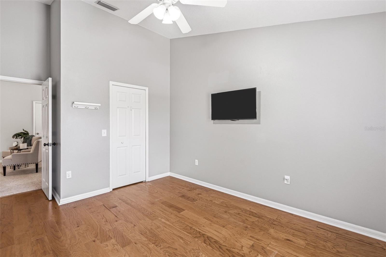 Image 35 of 48 For 11809 Acorn Woods Terrace