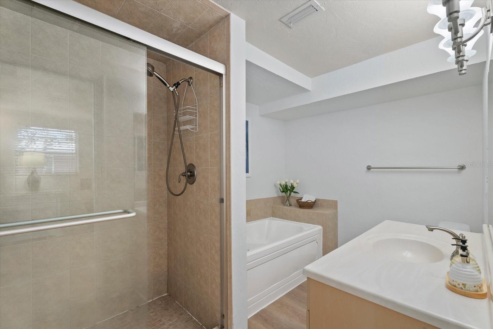 Image 22 of 46 For 5868 Denison Drive