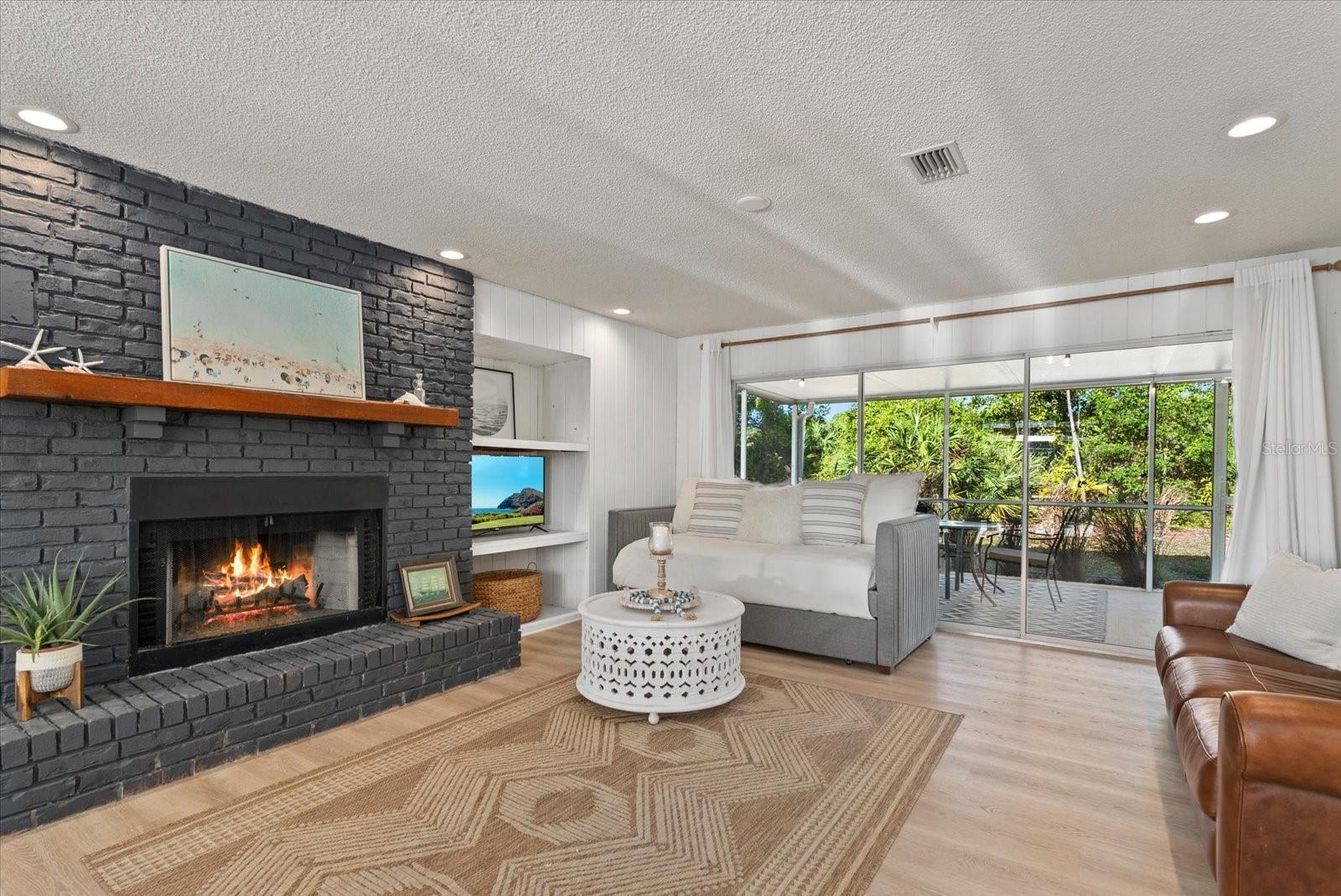 Image 29 of 46 For 5868 Denison Drive