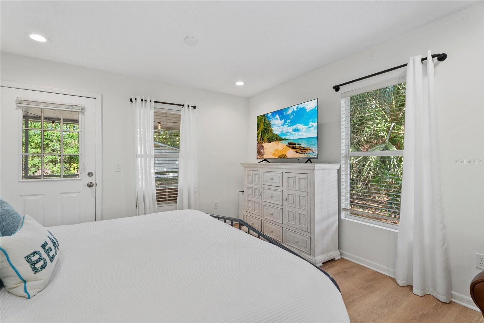 Image 36 of 46 For 5868 Denison Drive