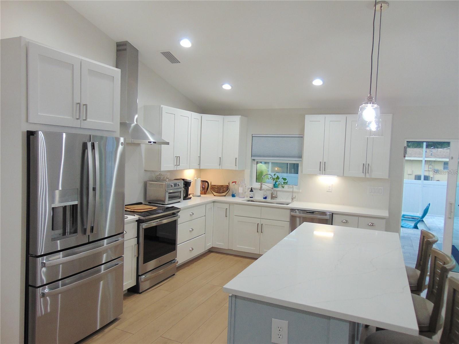 Image 10 of 27 For 451 Tanager Road