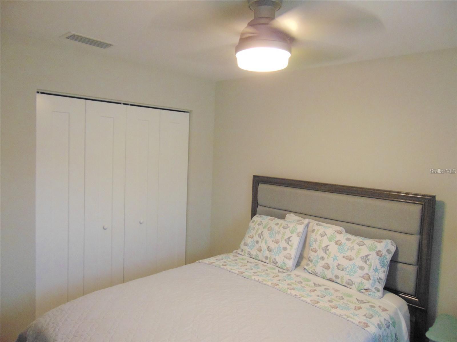 Image 13 of 27 For 451 Tanager Road