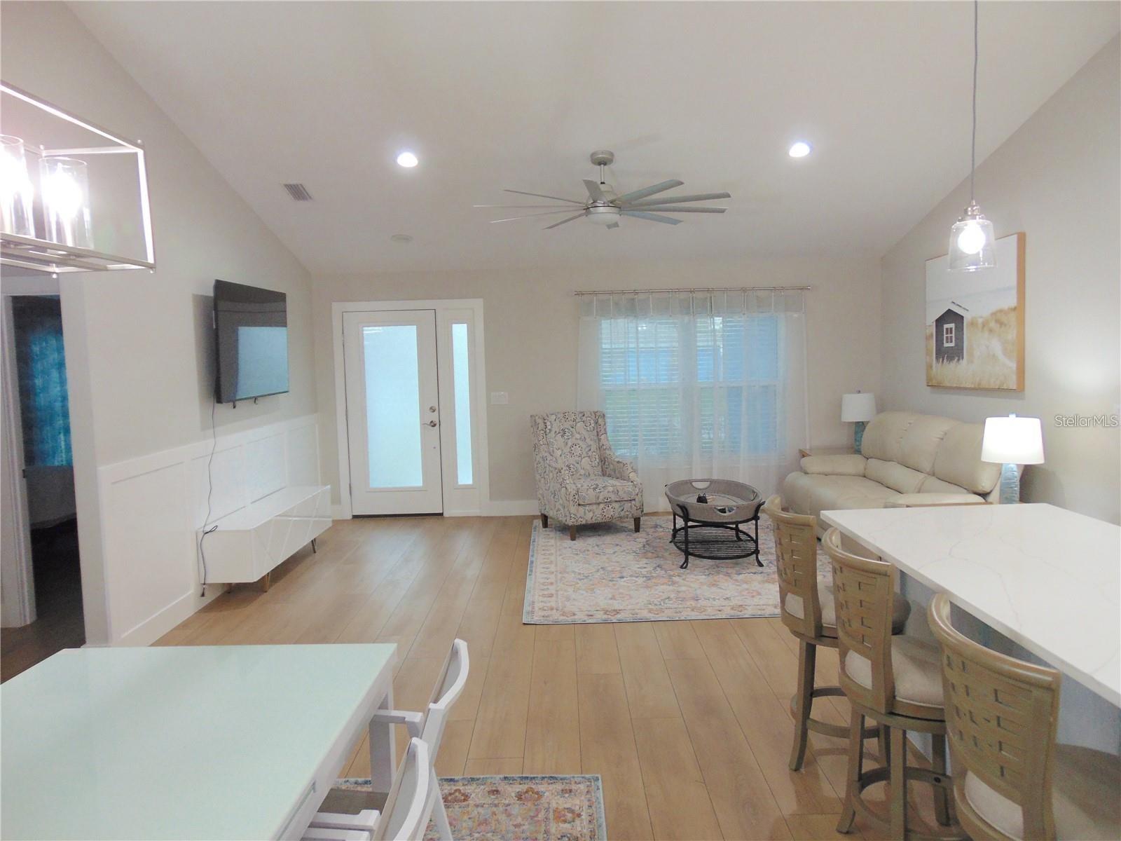 Image 3 of 27 For 451 Tanager Road