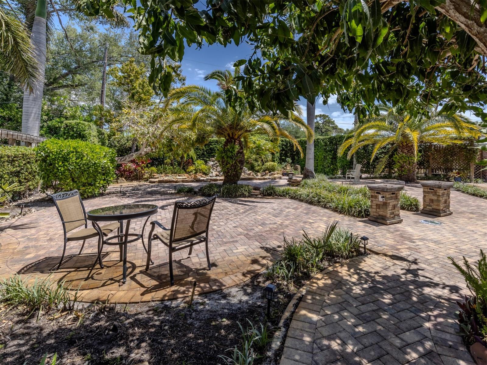 Image 24 of 53 For 509 Harbor Drive S