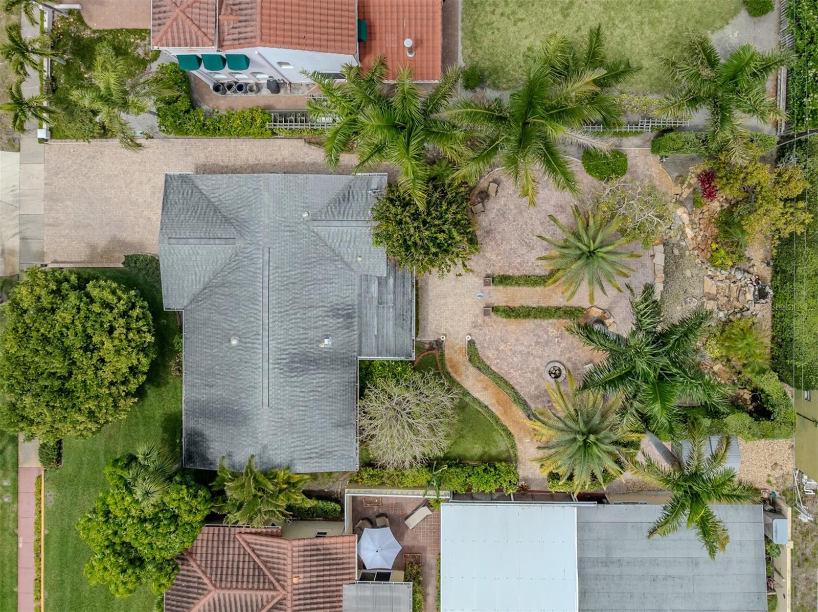 Image 30 of 53 For 509 Harbor Drive S