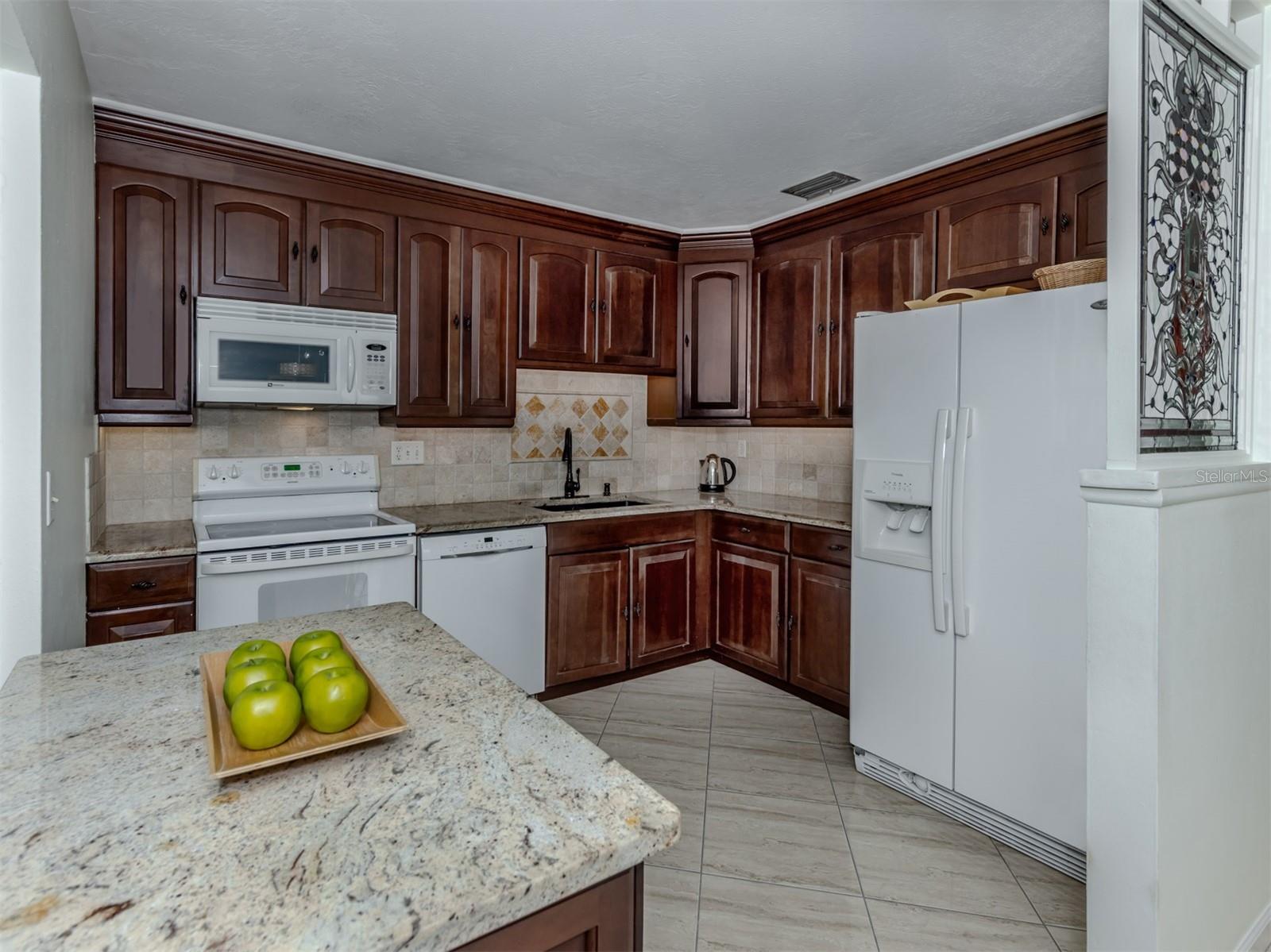 Image 6 of 53 For 509 Harbor Drive S