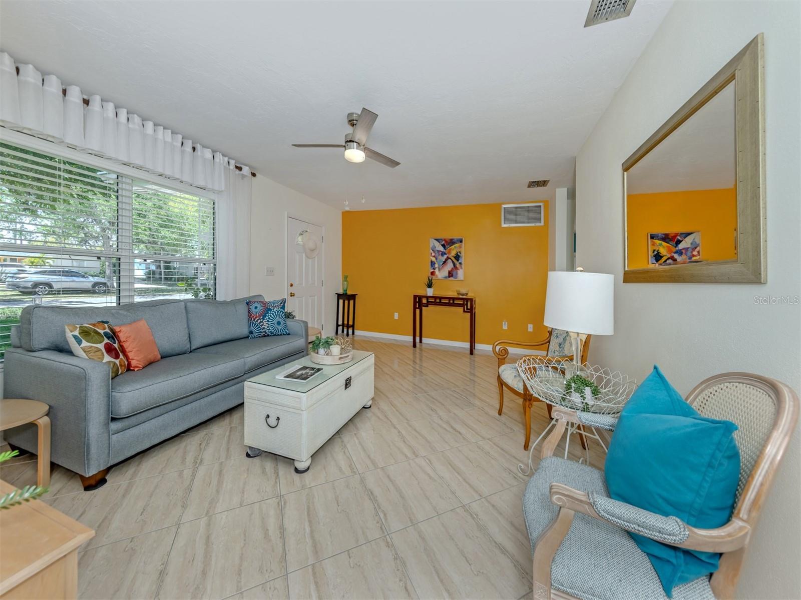 Image 9 of 53 For 509 Harbor Drive S