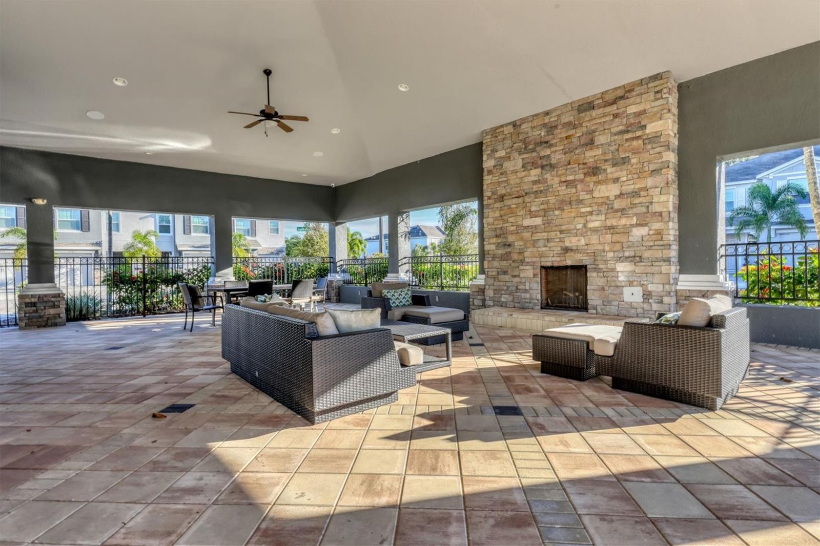 Image 41 of 72 For 8657 Palmer Park Circle