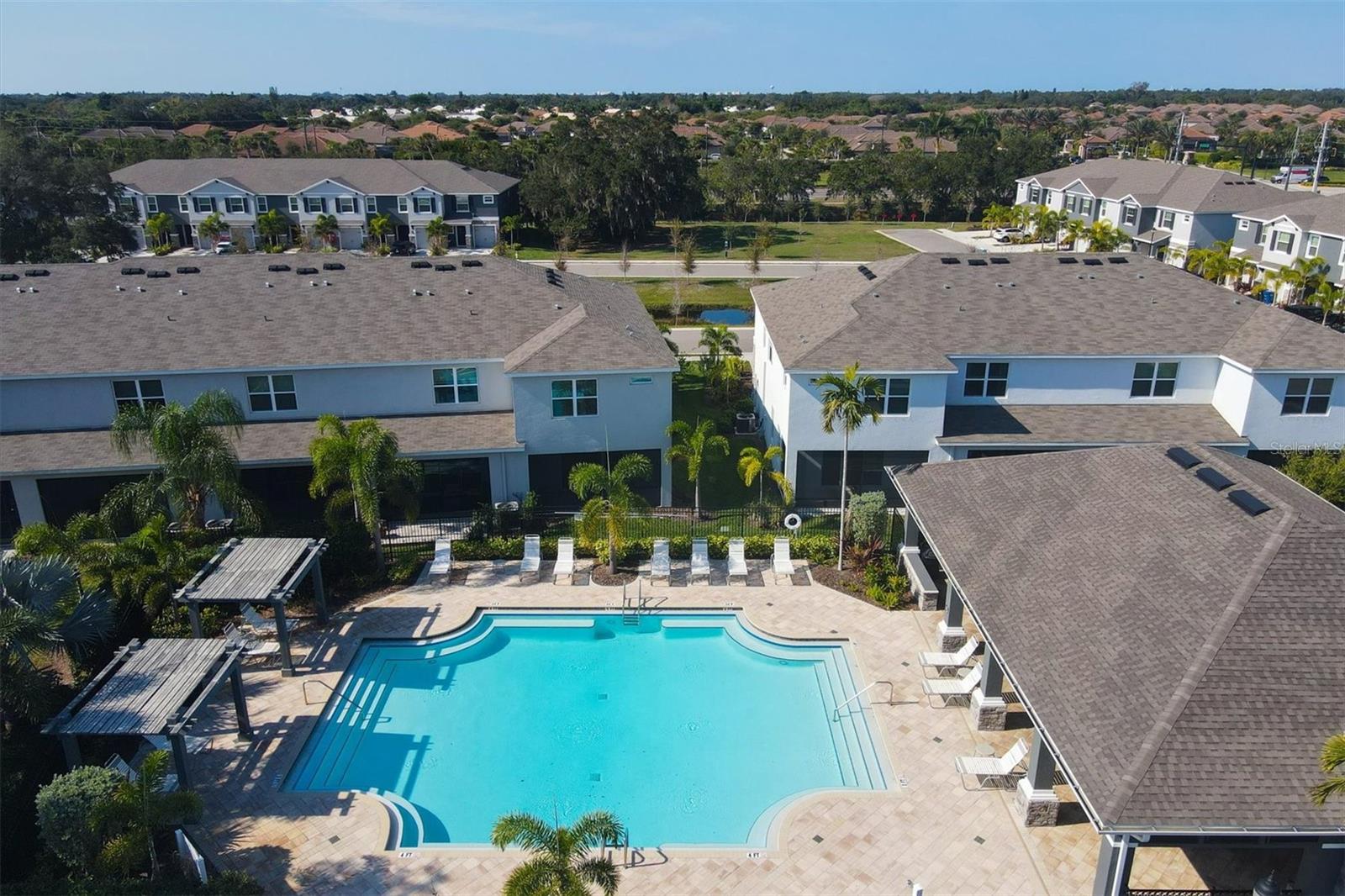 Image 46 of 72 For 8657 Palmer Park Circle