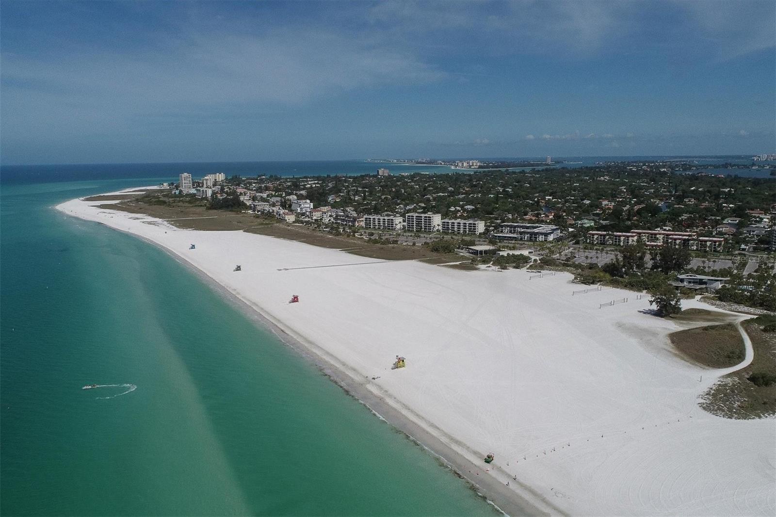 Image 55 of 72 For 8657 Palmer Park Circle