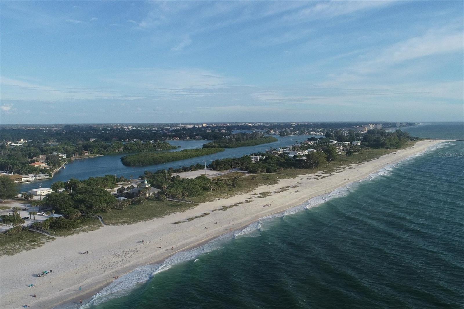 Image 57 of 72 For 8657 Palmer Park Circle