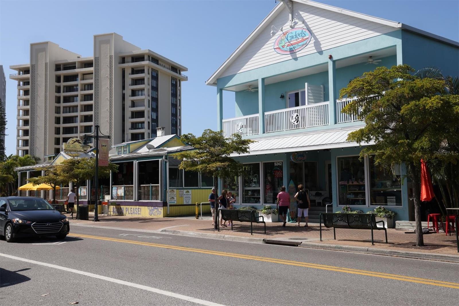 Image 61 of 72 For 8657 Palmer Park Circle