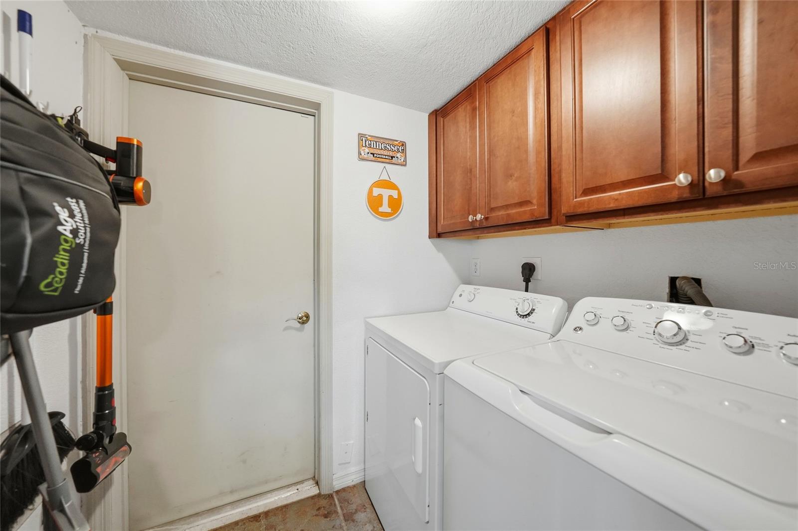 Image 48 of 64 For 4053 Pinstar Terrace