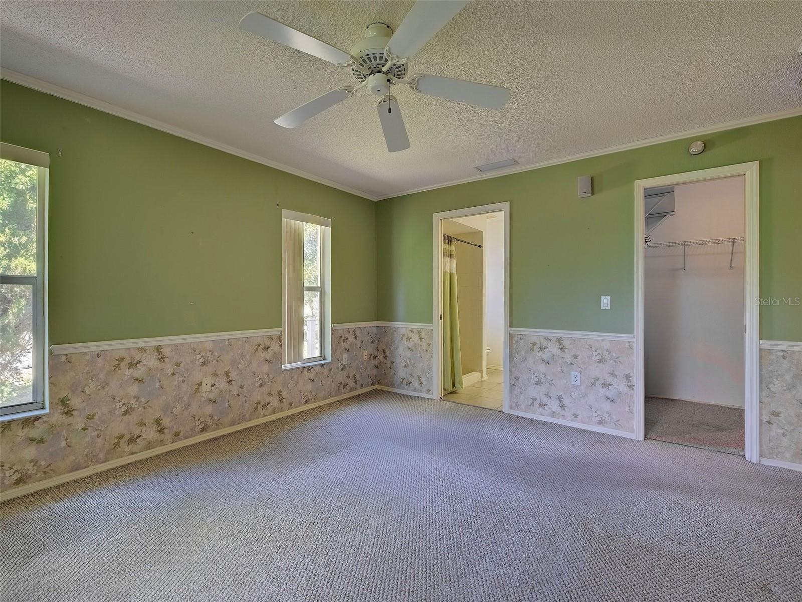 Image 35 of 73 For 1537 Crest Drive