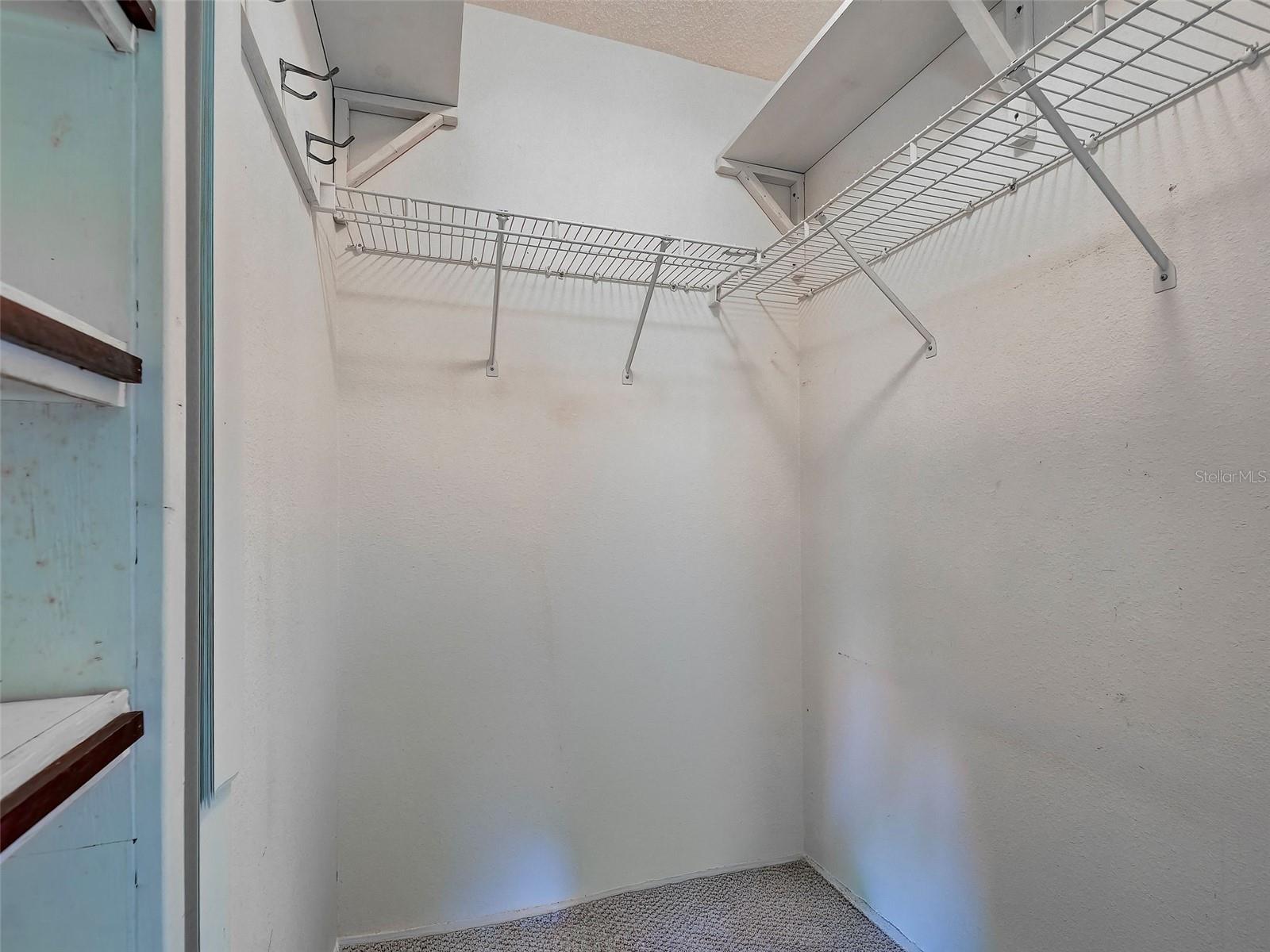 Image 39 of 73 For 1537 Crest Drive