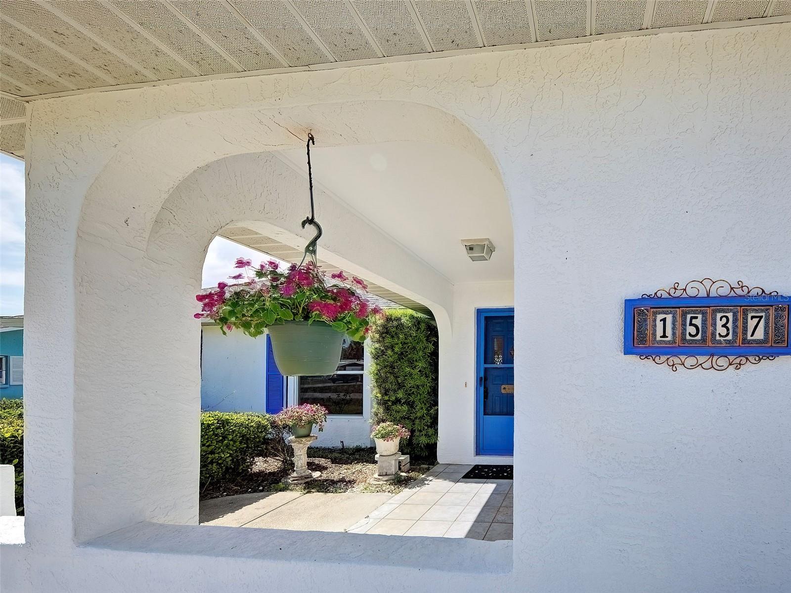 Image 4 of 73 For 1537 Crest Drive