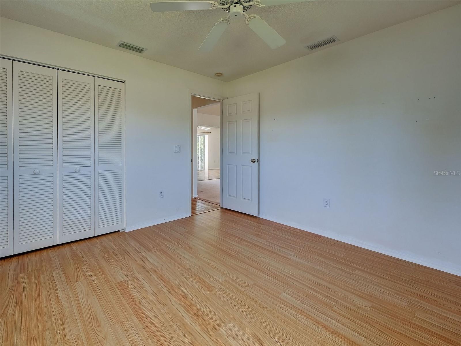 Image 43 of 73 For 1537 Crest Drive