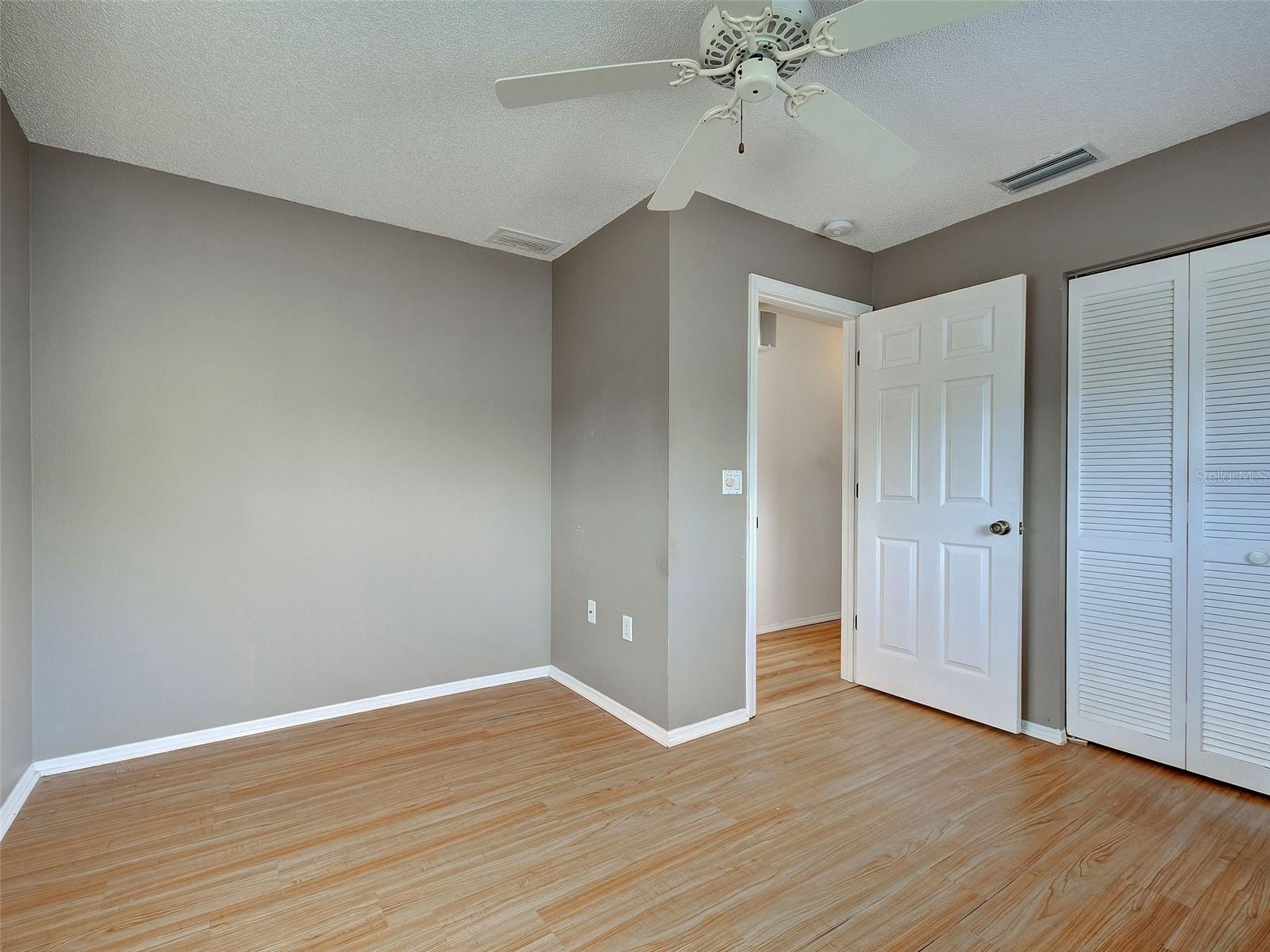 Image 48 of 73 For 1537 Crest Drive