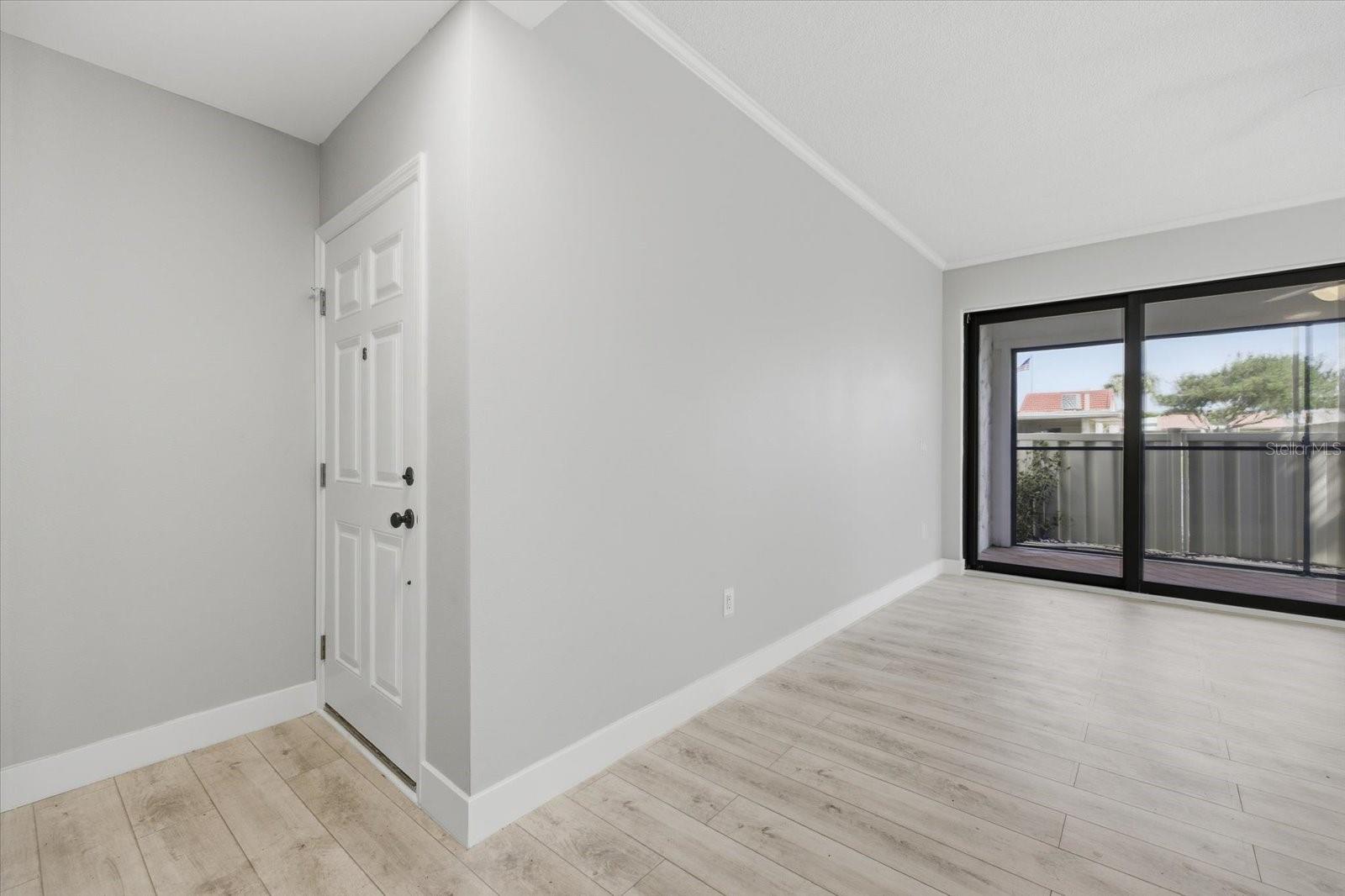 Image 10 of 29 For 500 Park Boulevard S 106