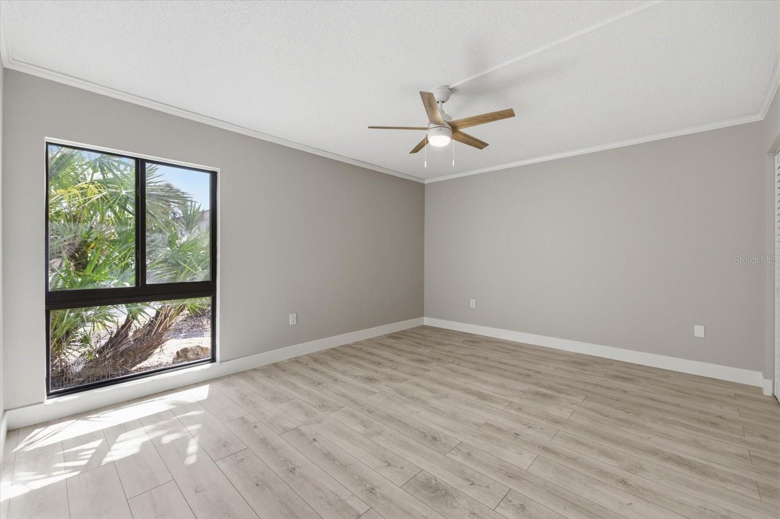 Image 21 of 29 For 500 Park Boulevard S 106