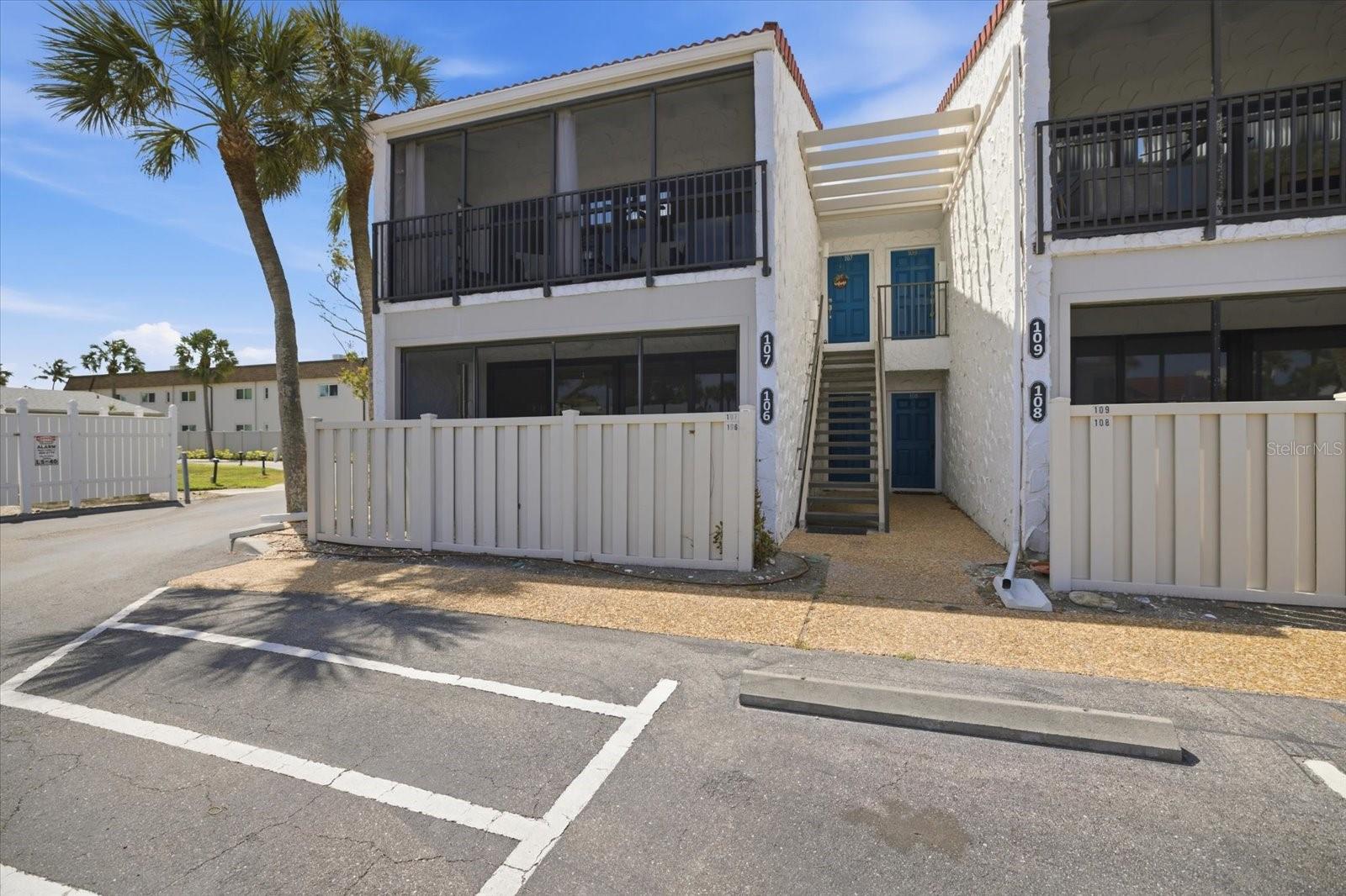 Image 25 of 29 For 500 Park Boulevard S 106