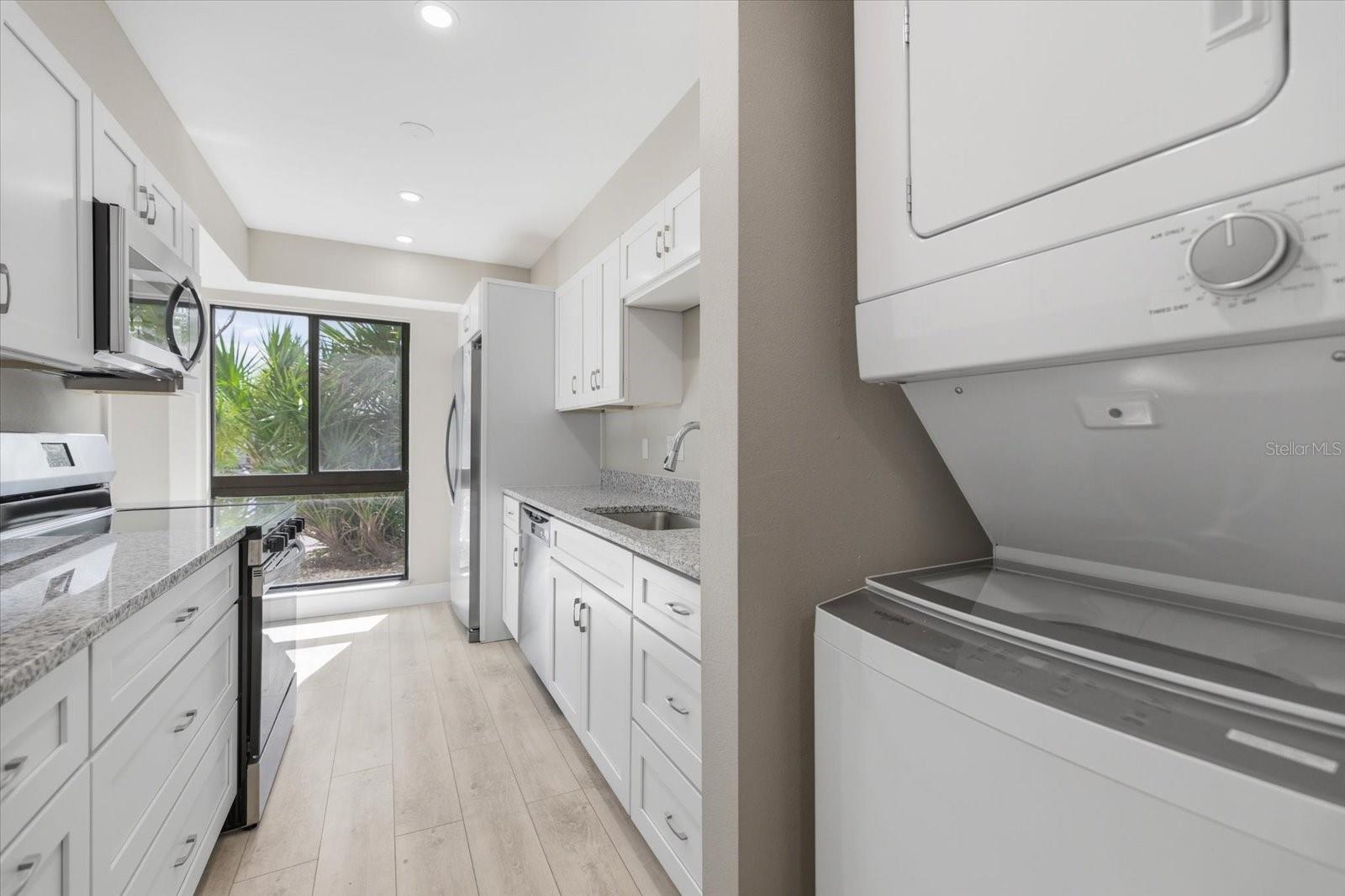 Image 7 of 29 For 500 Park Boulevard S 106