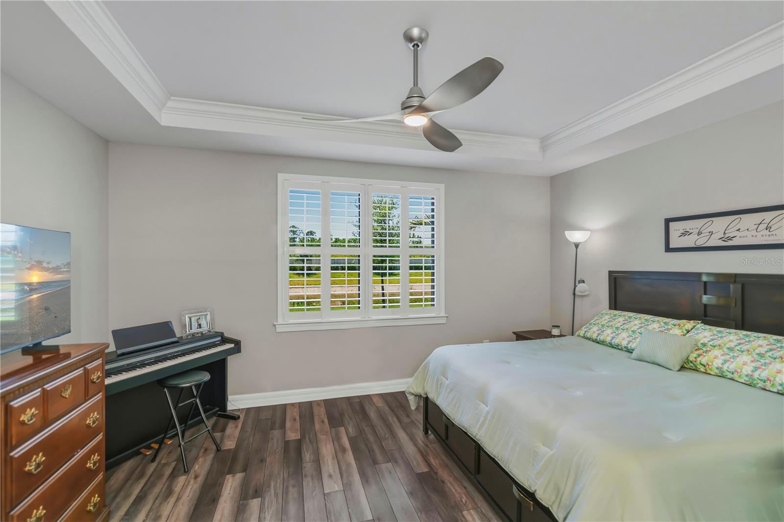 Image 21 of 64 For 13927 Vadini Street